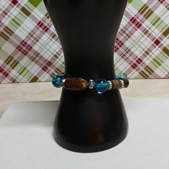 Hand Crafted Stretchy Glass Beaded Silver Tone Bracelet Fashion Jewelry #38 - Picture 4 of 11